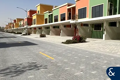 Best Plot | Close to Lagoon | Large Garden