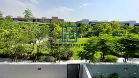 4BED MIDDLE UNIT I FREEHOLD I BRAND NEW