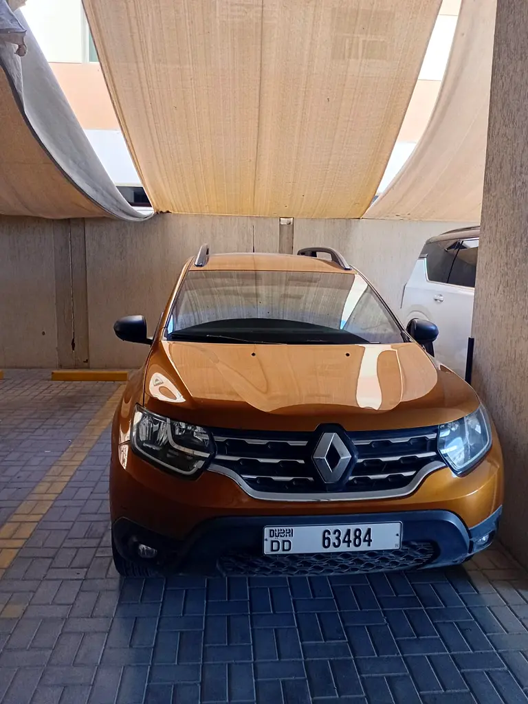 Renault Duster 2021 — photo 1 of 4