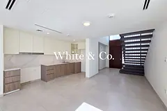 Corner Unit | Spacious Rooms | Landscaped