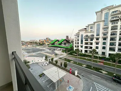 Cozy Unit Fully Furnished Water World View Vacant Now