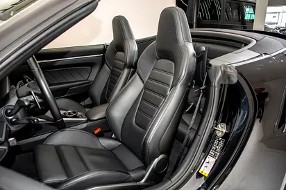 2024 Porsche 911 — миниатюра 13