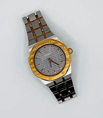 Carlovan  Watch