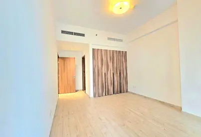 INVESTOR DEAL | HIGH ROI | PODIUM VIEW