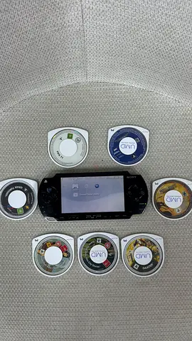 PSP modded 8GB+game disc