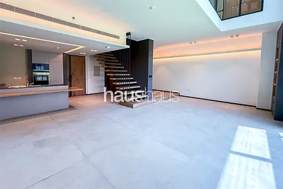 Duplex | Roof Terrace | Ready to Move