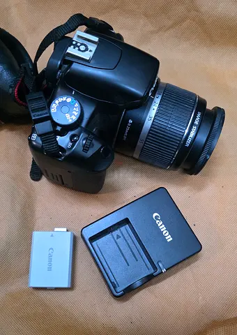 CANON EOS DSLR CAMERA 450D FOR SALE