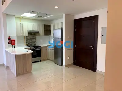 Modern 2BR | Well Maintained | Community View
