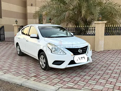 Nissan Sunny 2016 Original paint no Accident