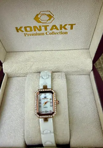 Ladies fashion watches