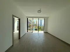 Elegant | Spacious apartment | With Garden view