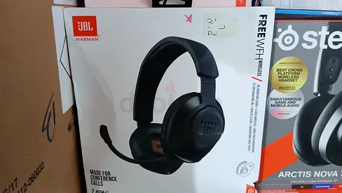 JBL Free WFH Wireless Headset with Mic - Boxed