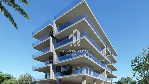 Full Building | 7% ROI | Rented