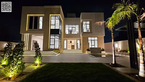 Own the largest villa in Al Yasmin area, 8000 sq ft, with 6 bedrooms, a swimming pool, and a large