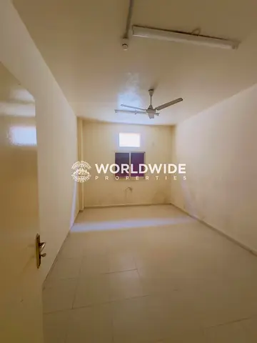 ١٥ غرفة ولادة تتسع من ١٠ إلى ١٢ شخصًا للإيجار | ٢٣٠٠ درهم شهريًا | المدينة الصناعية الجديدة عجمان