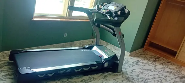 Used Treadmill - Comfort Tech motorized running machine, good condition