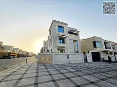 Classic villa with freehold ownership and luxurious finishing.