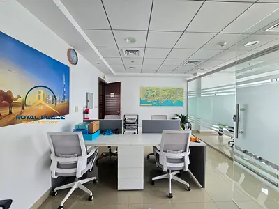 Upgraded | Furnished | Near Metro | Bright