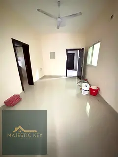 BIG 2BHK WITH BALCONY IN JUST 30K
