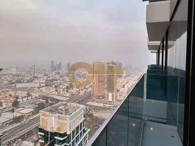 HIGH FLOOR | STUNNING ZABEEL VIEW | CLOSE TO METRO