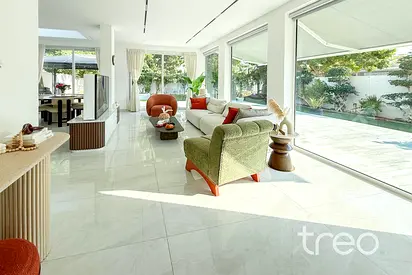 High End 4E Renovation | View Now