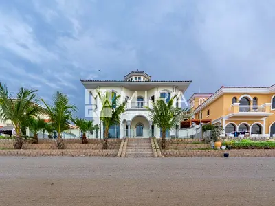 Stunning 5-Bedroom Villa | Palm Jumeirah | Frond E