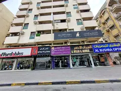 OFFER ON 2 BR HALL APARTMENTS 35K,1 CHEQ 40K,4,6,CHEQS FOR RENT ONLY FOR FAMILY SPILIT/AC NEXT TO PI