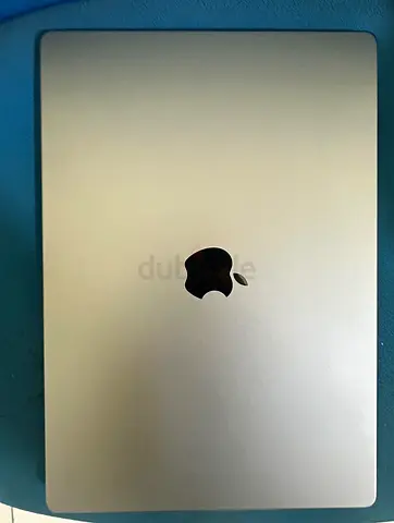 Macbook Pro M1. 16/ 1 tb   ( 16 inch )