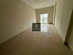 New building, first occupancy, directly on Sheikh Ammar Street