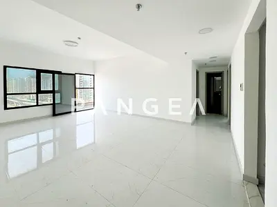Vacant | Flexible Cheques | Corner Unit