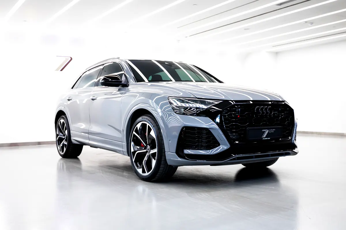 Audi RS Q8 2023