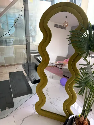 Wavy Full-Length Standing Mirror in Olive Green Velvet Frame