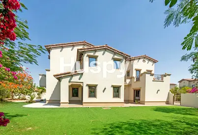 Vacant | Perfect Location | Stunning Garden