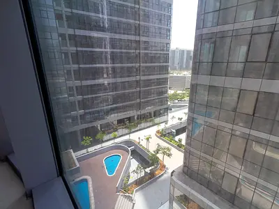 Low Floor | Cozy Unit | Ready to move