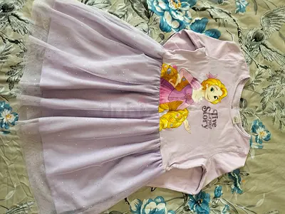 Beautiful Princess Rapunzel dress good for 3-5 years old girl in perfect condition Al barsha 1