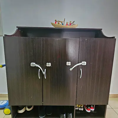 Dark Wood Shoe Cabinet with Top Shelf - 3 Doors, Open Bottom Compartments