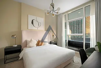 Furnished | Bright Unit | Ready To Move