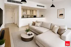 Spacious and Bright Unit | Vacant | Pool View