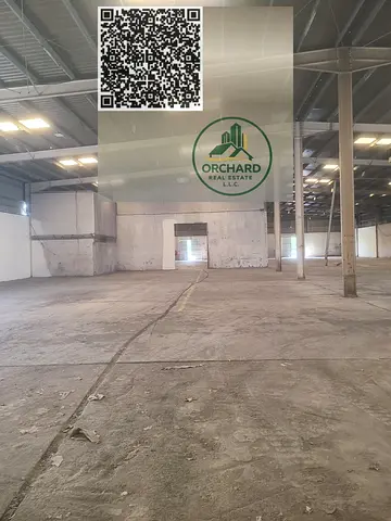 BIG WAREHOUSE FOR RENT