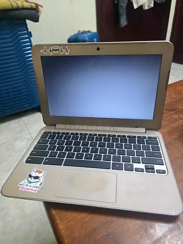 Used small laptop / Chromebook in good working condition. SUITABLE FOR OFFICE/SCHOOL