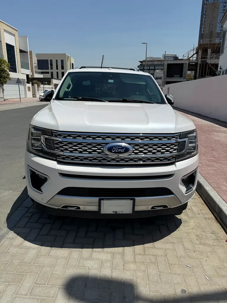 Ford Expedition 2018 — photo 1 of 7