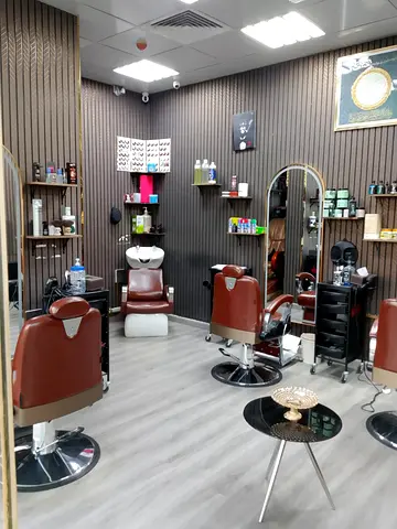 Men’s Salon for Transfer in Al Jurf 2 Sheikh Maktoum Bin Rashid