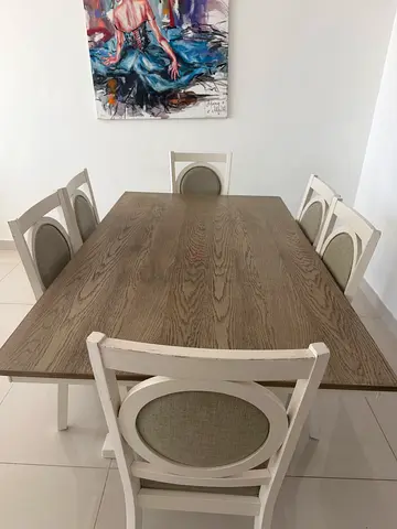 Dinning table