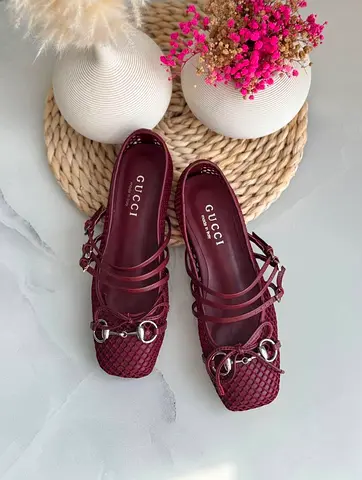 Gucci women shoes 👟