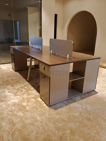 Face to face Working table