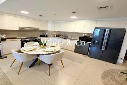 2BHK I FULLY FURNISHED I INCREDIBLE VIEWS