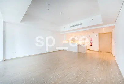 Cozy 2BR + Maid | Mayan Yas Island Waterfront