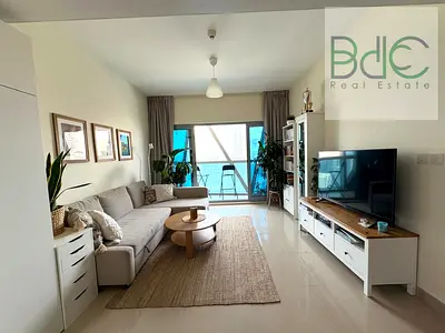 High Floor | Furnished | Direct Access Gate Avenue