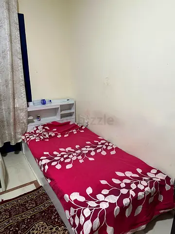 Executive Ladies Bed Space behind CG mall- 550 only