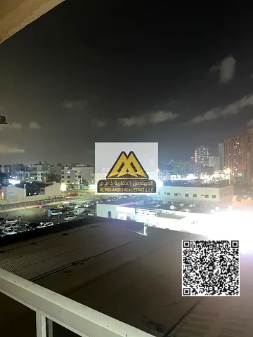 A very spacious and practical apartment, suitable for families, located in a prime location on King Faisal Street, close to all essential services and